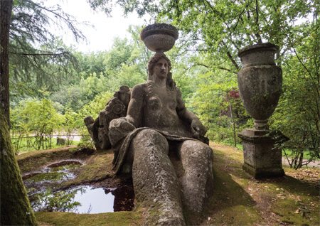 Allégorie au parc Bomarzo